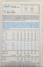 Load image into Gallery viewer, 1980's Vintage Sewing Pattern: Style 1536