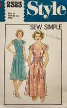Load image into Gallery viewer, Sewing Pattern: Style 2323