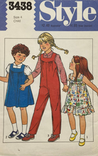 Load image into Gallery viewer, Sewing Pattern: Style 3438