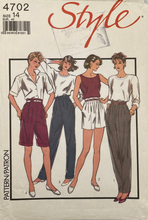 Load image into Gallery viewer, Sewing Pattern: Style 4702