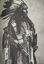 Load image into Gallery viewer, Simple Clothes and How to Make Them by Kerstin Lokrantz