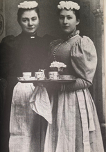 Load image into Gallery viewer, Simple Clothes and How to Make Them by Kerstin Lokrantz