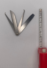 Load image into Gallery viewer, "Reader's Digest Craft Mate"