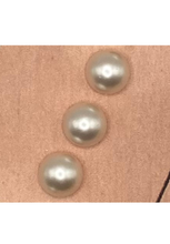 Load image into Gallery viewer, Half Domed Pearl Buttons