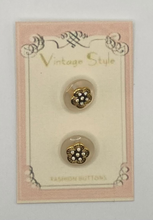 Load image into Gallery viewer, Decorative Clear Buttons