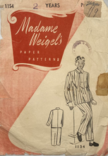 Load image into Gallery viewer, Vintage Sewing Pattern: Madame Weigel's 1154