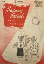Load image into Gallery viewer, Vintage Sewing Pattern: Madame Weigel's 6224