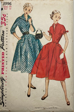 Load image into Gallery viewer, 1950’s Vintage Sewing Pattern: Simplicity 3996