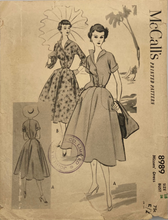 Load image into Gallery viewer, Vintage Sewing Pattern: McCalls 8989