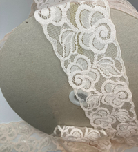 Load image into Gallery viewer, 6cm Wide Light Pink Stretch Lace