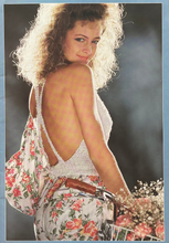 Load image into Gallery viewer, Patons Knitting Book Joy Wool