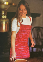 Load image into Gallery viewer, Tie-dyeing and Batik Book and Bonus Tie-Dye Kit