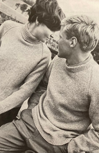 Load image into Gallery viewer, Patons Knitting Booklet No.771