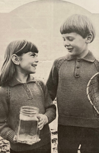 Load image into Gallery viewer, Patons Double Knit or Totem Booklet No.910