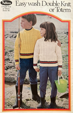 Load image into Gallery viewer, Patons Double Knit or Totem Booklet No.910