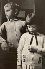 Load image into Gallery viewer, Patons Junior Fashions Bluebell Booklet 883