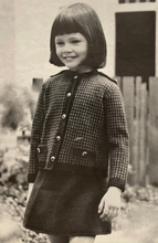 Load image into Gallery viewer, Patons Junior Fashions Bluebell Booklet 883