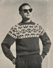 Load image into Gallery viewer, Vintage Patons Knitting Booklet No.484