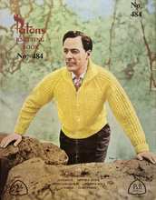 Load image into Gallery viewer, Vintage Patons Knitting Booklet No.484