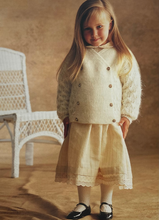 Load image into Gallery viewer, Patons Party Handknits Book 1072