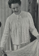 Load image into Gallery viewer, Vintage Knitting Booklet Patons No.428