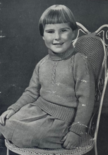 Load image into Gallery viewer, Vintage Knitting Booklet Patons No.479