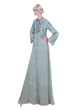 Load image into Gallery viewer, Vintage Sewing Pattern: Butterick 3935