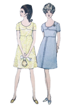 Load image into Gallery viewer, Vintage Sewing Pattern: Vogue 7592