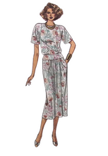 Load image into Gallery viewer, Vintage Sewing Pattern: Vogue 9607