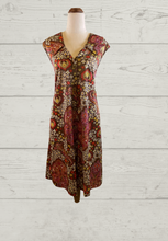 Load image into Gallery viewer, 1970's Shirt Dress