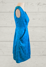 Load image into Gallery viewer, The London Times Dress