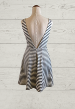 Load image into Gallery viewer, Mink Pink Dress