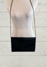 Load image into Gallery viewer, Clutch Purse Colette by Colette Hayman