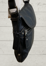 Load image into Gallery viewer, Fossil Vintage Leather Bag