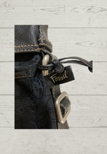 Load image into Gallery viewer, Fossil Vintage Leather Bag