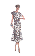 Load image into Gallery viewer, Vintage Sewing Pattern: Style 4713