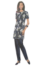 Load image into Gallery viewer, Vintage Sewing Pattern: Simplicity 8330
