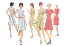 Load image into Gallery viewer, Vintage Sewing Pattern: Simplicity 7073