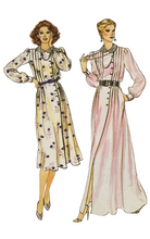 Load image into Gallery viewer, Sewing Pattern: Vogue 7636