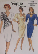 Load image into Gallery viewer, Sewing Pattern: Vogue 7779