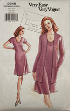 Load image into Gallery viewer, Sewing Pattern: Vogue 9245