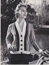 Load image into Gallery viewer, Patons Knitting Book No.541