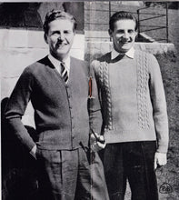 Load image into Gallery viewer, Patons Knitting Book No.540