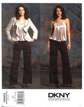 Load image into Gallery viewer, Sewing Pattern: Vogue V2923