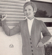 Load image into Gallery viewer, Paton's Knitting Pattern No 609
