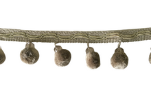 Load image into Gallery viewer, Vintage Pom-Pom Trim with Chenille Balls