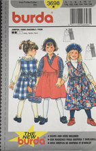 Load image into Gallery viewer, 1995 Vintage Sewing Pattern: Burda 3698