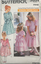 Load image into Gallery viewer, Vintage Sewing Pattern: Butterick 3038
