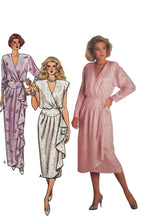 Load image into Gallery viewer, 1986 Vintage Sewing Pattern: Butterick 3678