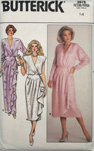 Load image into Gallery viewer, 1986 Vintage Sewing Pattern: Butterick 3678
